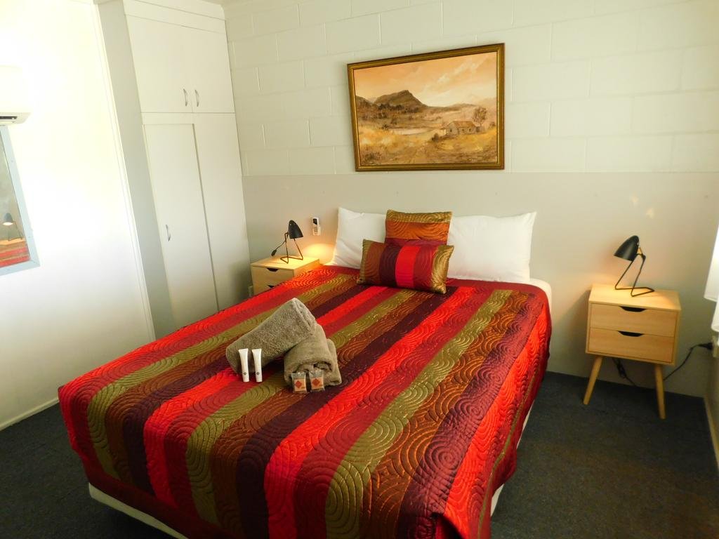 Laidley QLD Accommodation Airlie Beach