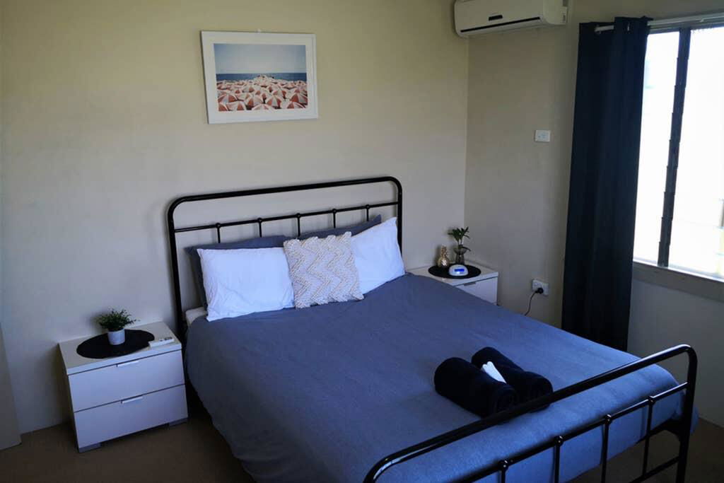 Hyde Park QLD Port Augusta Accommodation
