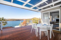 Home On the Water 21 Evans St Lake Conjola - Accommodation Mooloolaba