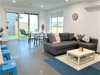 Homely Getaways in New Torquay - Accommodation Batemans Bay