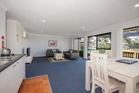 Horizons Golf Club Villa 126 - Accommodation Airlie Beach