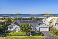 Jetty Beach Splendour Apartment