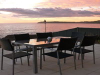 Jones's Beach House - perfect location with views - Accommodation Cooktown