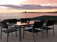 Jones's Beach House - perfect location with views - Yamba Accommodation