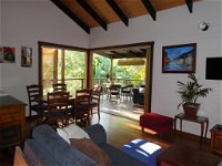 Kookaburra Cottage at Uralba Eco Cottages - Accommodation Bookings