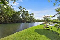 Lake Frontage family fun home - Accommodation Find