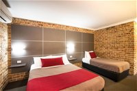 Lakeview Hotel Motel - Hotels Melbourne