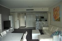 Large 2 Bedroom Apartment in World Square Sydney CBD - Accommodation Airlie Beach
