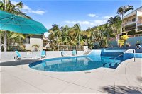 Lennox Beach Resort - Your Accommodation