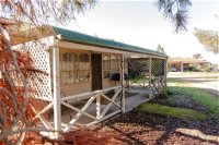 Limestone Cottage - Accommodation Airlie Beach