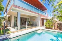 Malibu Beach House  Corporate Boardies - Accommodation Brisbane