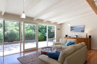 Maryrose - Beautiful close walk to the beach - Accommodation Whitsundays