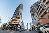 Melbourne Private Apartments - Collins Street Waterfront Docklands