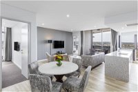 Meriton Suites Church Street Parramatta - Accommodation Airlie Beach