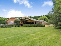 Misty Creek of Robertson - proximity and privacy - Accommodation Cairns