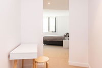 Modern 2 Bedroom Apartment in Darling Harbour