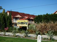 Monte Villa Motor Inn - Accommodation in Surfers Paradise