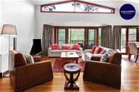Mountain Home Leura - Perfect Weekend Escape - Mount Gambier Accommodation
