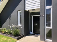 Murray's Place on Pakenham - Accommodation Perth