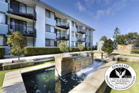 Lodestar Waterside Apartments - Accommodation Redcliffe