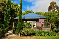 Waterfall Cottages - Accommodation Tasmania
