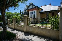 Danum House - Accommodation Sunshine Coast