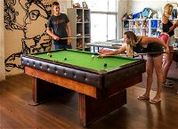 The Hive Hostel - New South Wales Tourism 