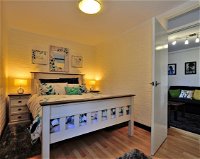 Cappuccino Delight - 1 bedroom central Fremantle apartment - Port Augusta Accommodation