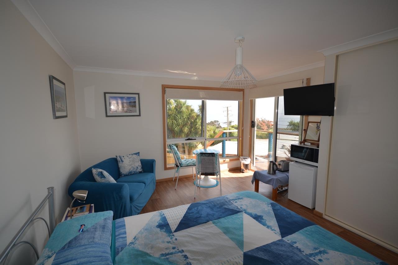 Boat Harbour Beach TAS Accommodation Airlie Beach