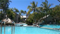 Noosaville Resort Living on Noosa River Gympie Terrace - Townsville Tourism
