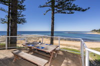 Ocean Pines Unit 1 - Blue Bay NSW - Accommodation Coffs Harbour