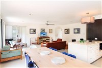 Oceanic Dr 133 - WHALE WATCHERS DELIGHT - Accommodation Noosa
