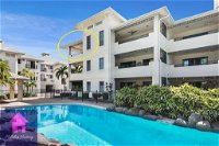 On the STRAND Marina spacious 3 brms BEACH Casino - Accommodation Airlie Beach