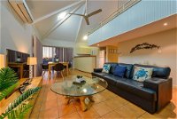Osprey Holiday Village Unit 117 - Exquisite 3 Bedroom Holiday Villa with a Pool in the Complex - Accommodation Hamilton Island