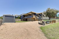Book Taylors Lakes Accommodation Great Ocean Road Tourism Great Ocean Road Tourism