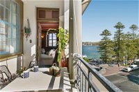 Oversized Manly Penthouse with 180 ocean views - Accommodation Adelaide