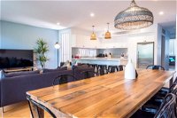 Pandanas Apartments 17A - Mollymook Beach - Accommodation Coffs Harbour