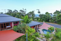 Pandanus Holiday Apartments - Accommodation Airlie Beach