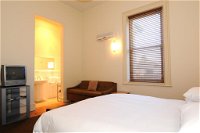 Park Hotel - Accommodation Redcliffe
