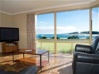 Pelican Shore Oceanfront Villa 6 - Accommodation Tasmania
