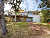 Pet Friendly 4 Bedroom Holiday Home - River Views - Taree Accommodation