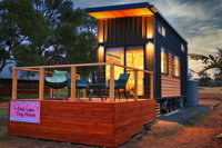 Pink Lake Tiny House - Accommodation Australia