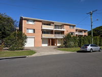 Poinciana Mews - Accommodation in Surfers Paradise