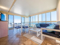 Portside Unit 8 18 Queen Street - Accommodation in Surfers Paradise