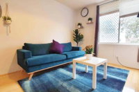 Prime Time Stays- Perth Boutique Apartment - Maitland Accommodation