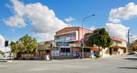 Prince of Wales Hotel - Accommodation Redcliffe