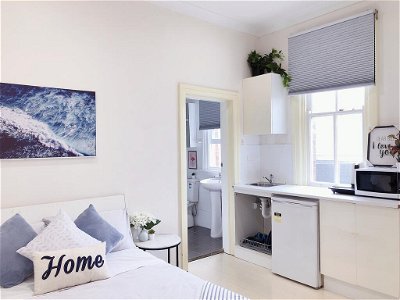 Private Studio-room In Kingsford with Kitchenette and Private Bathroom Near UNSW, Randwick4