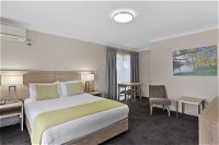 Quality Inn Carriage House - Australia Accommodation