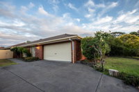 Quiet  Peaceful 3bed2bath HOME Keilor Downs - Accommodation Yamba