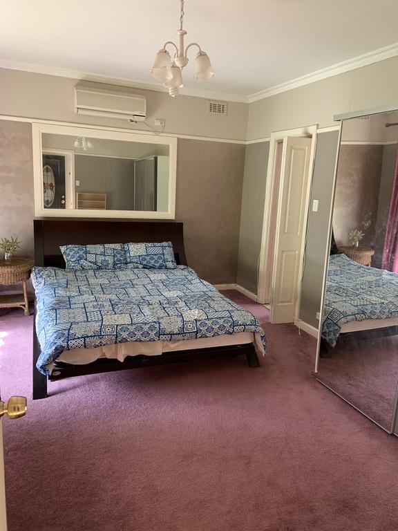 Heidelberg West VIC Accommodation Cooktown